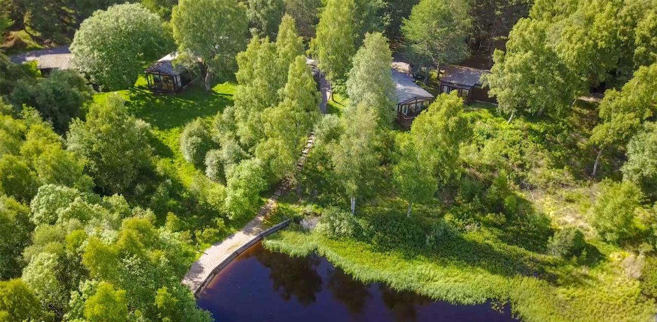 Macdonald Lochanhully Resort キャルブリッジ エクステリア 写真